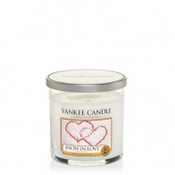 Yankee Candle Snow In Love Tumbler 198 g